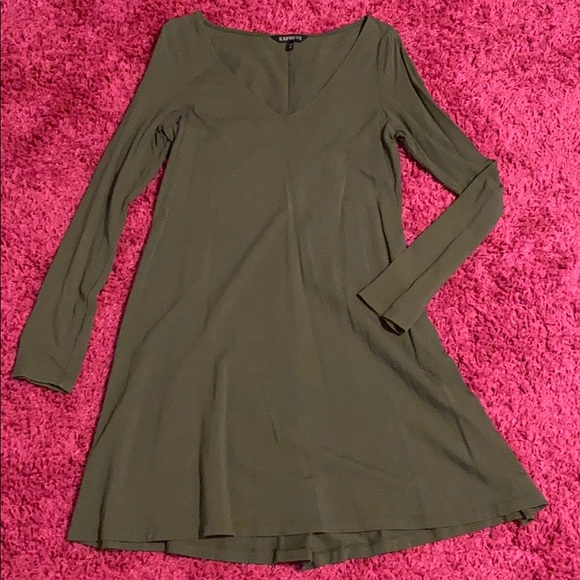 Express v-neck long sleeved cotton dress - Picture 1 of 2